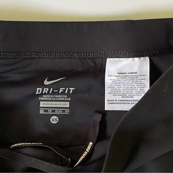 Nike Dri-Fit Womens Running Capris XS Black Red Trim Zipper Pocket in Back - Picture 7 of 16